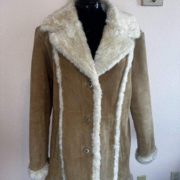 Wilsons Leather Jackets & Blazers - Vintage Wilson Leather tan suede Penny Lane coat with shearling trim Large
